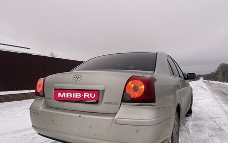 Toyota Avensis III рестайлинг, 2006 год, 660 000 рублей, 5 фотография