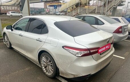 Toyota Camry, 2018 год, 3 500 000 рублей, 3 фотография