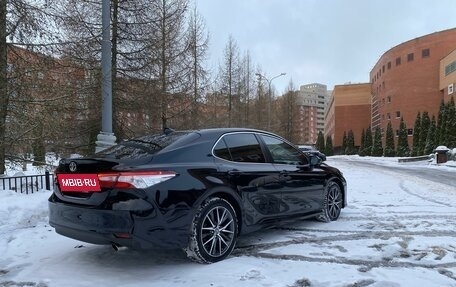 Toyota Camry, 2019 год, 2 690 000 рублей, 4 фотография