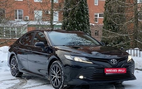 Toyota Camry, 2019 год, 2 690 000 рублей, 2 фотография