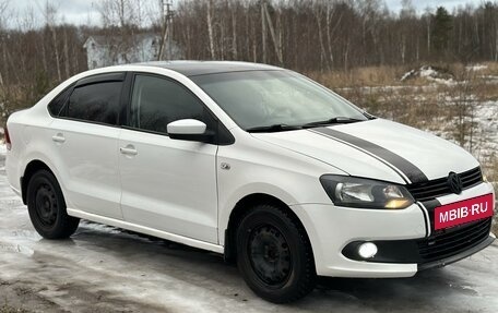 Volkswagen Polo VI (EU Market), 2011 год, 890 500 рублей, 4 фотография