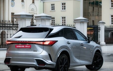 Lexus RX IV рестайлинг, 2023 год, 12 000 000 рублей, 7 фотография