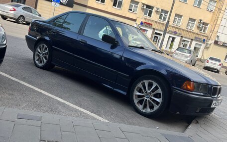 BMW 3 серия, 1991 год, 455 000 рублей, 17 фотография