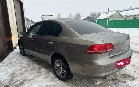 Volkswagen Passat B7, 2011 год, 890 000 рублей, 6 фотография