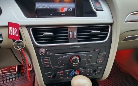 Audi A4, 2011 год, 1 300 000 рублей, 16 фотография