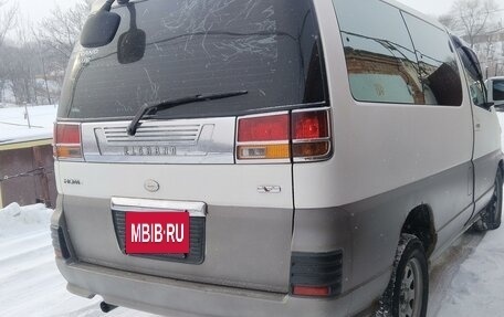 Nissan Elgrand I, 1997 год, 700 000 рублей, 10 фотография