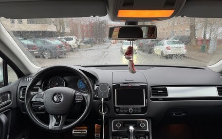 Volkswagen Touareg III, 2013 год, 3 200 000 рублей, 11 фотография