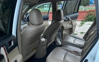 Toyota Highlander III, 2010 год, 1 900 000 рублей, 1 фотография