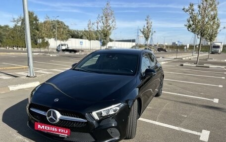 Mercedes-Benz A-Класс, 2018 год, 2 300 000 рублей, 8 фотография