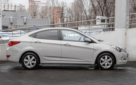 Hyundai Solaris II рестайлинг, 2014 год, 1 099 000 рублей, 5 фотография