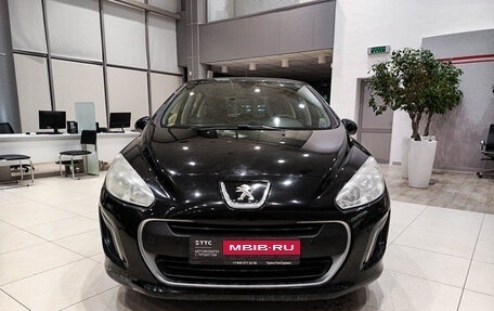 Peugeot 308 II, 2011 год, 555 000 рублей, 2 фотография