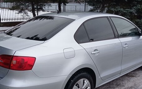 Volkswagen Jetta VI, 2013 год, 995 000 рублей, 5 фотография