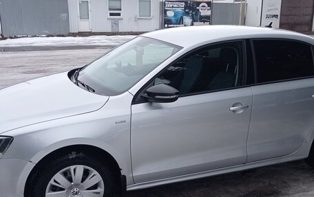 Volkswagen Jetta VI, 2013 год, 995 000 рублей, 10 фотография