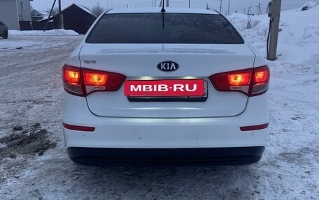 KIA Rio III рестайлинг, 2016 год, 1 100 000 рублей, 5 фотография