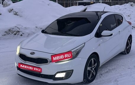 KIA cee'd III, 2013 год, 1 300 000 рублей, 15 фотография