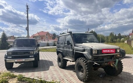 Toyota Land Cruiser 70, 1992 год, 1 950 000 рублей, 6 фотография