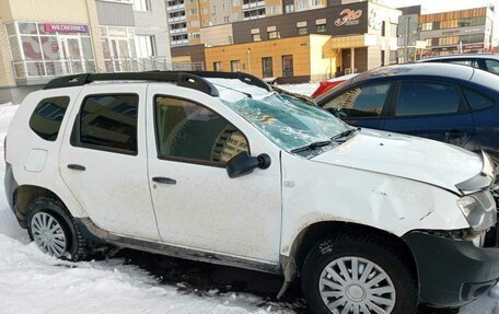 Renault Duster I рестайлинг, 2015 год, 450 000 рублей, 2 фотография