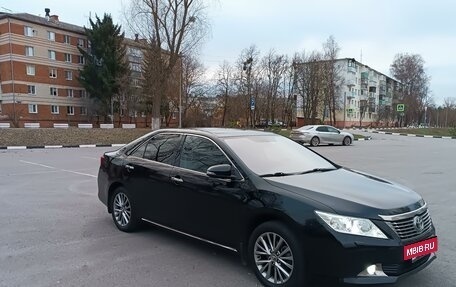 Toyota Camry, 2013 год, 2 050 000 рублей, 8 фотография