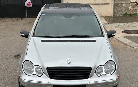 Mercedes-Benz C-Класс, 2005 год, 697 000 рублей, 7 фотография