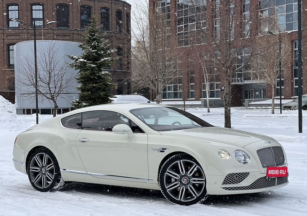 Bentley Continental GT II рестайлинг, 2017 год, 9 500 000 рублей, 9 фотография