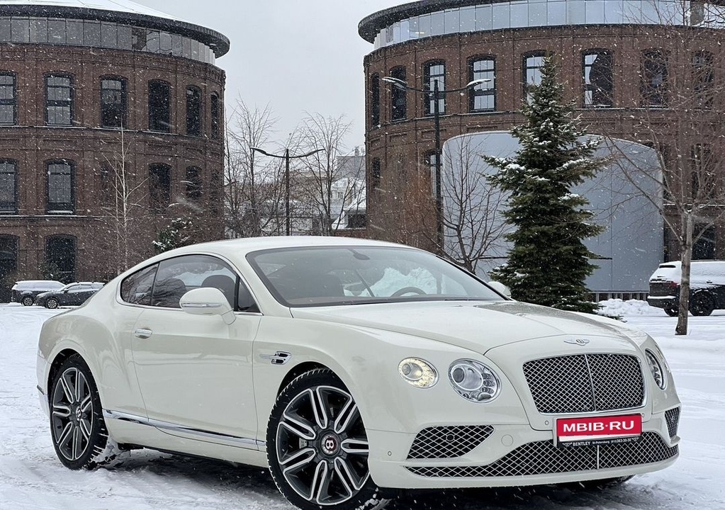 Bentley Continental GT II рестайлинг, 2017 год, 9 500 000 рублей, 6 фотография