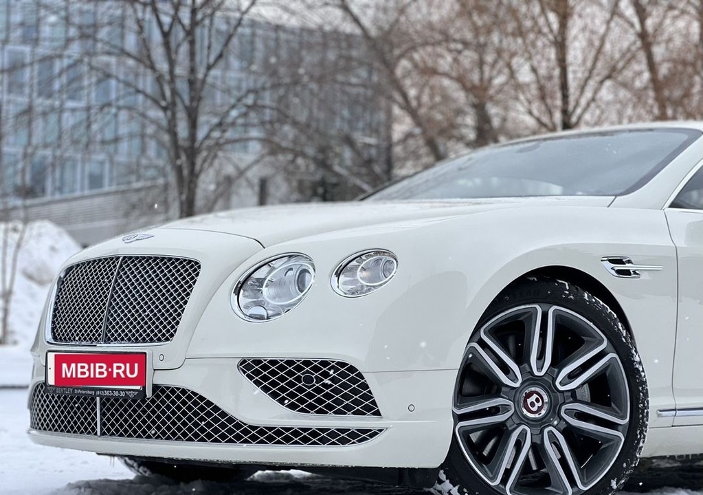 Bentley Continental GT II рестайлинг, 2017 год, 9 500 000 рублей, 15 фотография