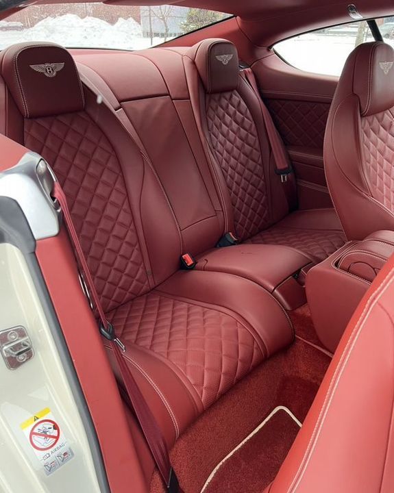 Bentley Continental GT II рестайлинг, 2017 год, 9 500 000 рублей, 27 фотография