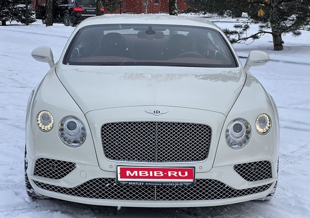 Bentley Continental GT II рестайлинг, 2017 год, 9 500 000 рублей, 16 фотография