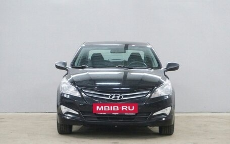 Hyundai Solaris II рестайлинг, 2015 год, 1 075 000 рублей, 2 фотография