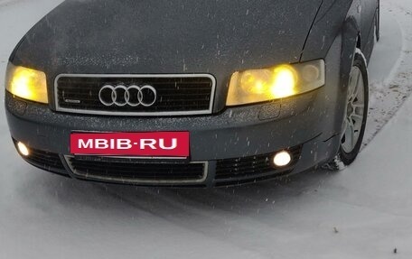 Audi A4, 2004 год, 610 000 рублей, 5 фотография