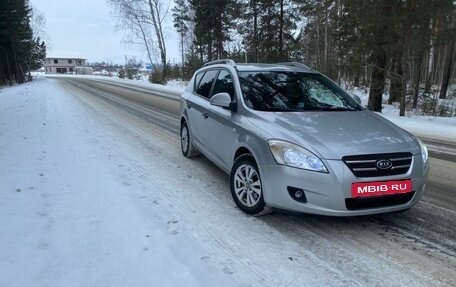 KIA cee'd I рестайлинг, 2009 год, 800 000 рублей, 3 фотография