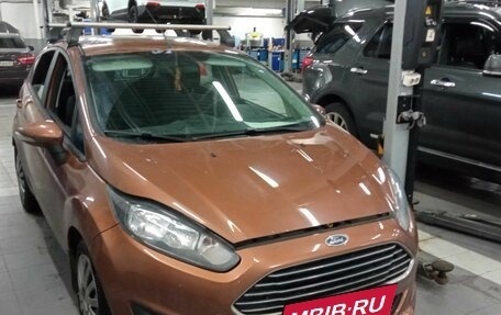 Ford Fiesta, 2016 год, 854 000 рублей, 2 фотография