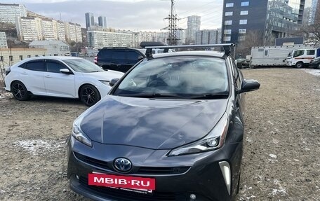 Toyota Prius IV XW50, 2019 год, 2 500 000 рублей, 25 фотография