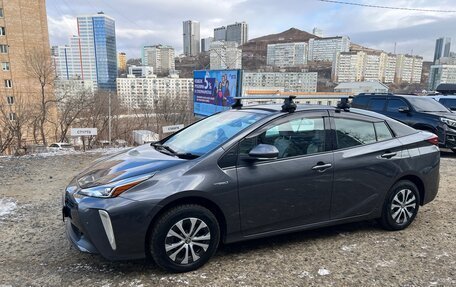 Toyota Prius IV XW50, 2019 год, 2 500 000 рублей, 27 фотография