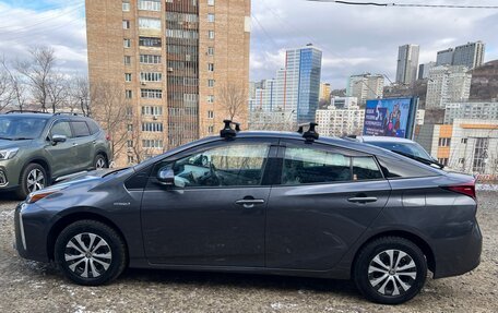 Toyota Prius IV XW50, 2019 год, 2 500 000 рублей, 28 фотография