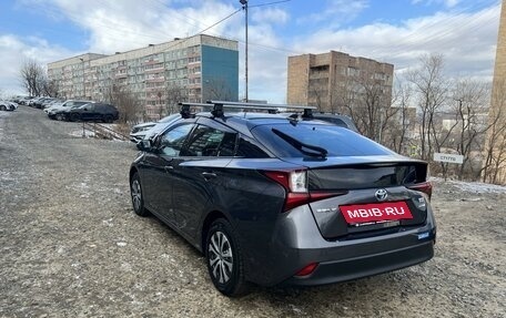 Toyota Prius IV XW50, 2019 год, 2 500 000 рублей, 30 фотография