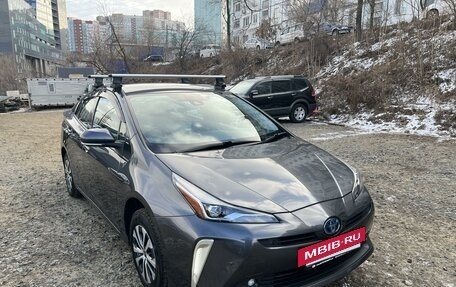 Toyota Prius IV XW50, 2019 год, 2 500 000 рублей, 35 фотография