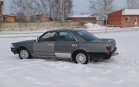 Toyota Crown, 1991 год, 250 000 рублей, 5 фотография