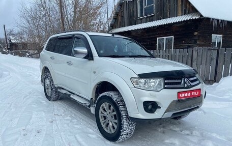 Mitsubishi Pajero Sport II рестайлинг, 2015 год, 2 050 000 рублей, 1 фотография