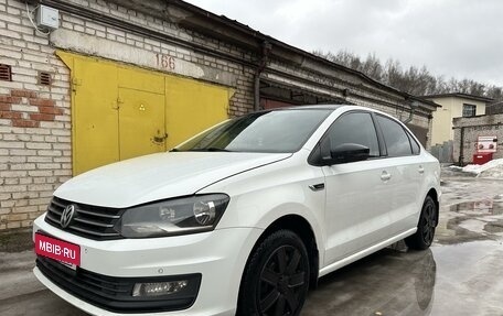 Volkswagen Polo VI (EU Market), 2015 год, 1 100 000 рублей, 1 фотография