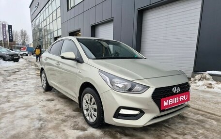 Hyundai Solaris II рестайлинг, 2019 год, 1 349 000 рублей, 2 фотография