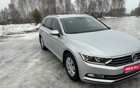 Volkswagen Passat B8 рестайлинг, 2015 год, 2 300 000 рублей, 10 фотография