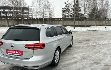 Volkswagen Passat B8 рестайлинг, 2015 год, 2 300 000 рублей, 5 фотография