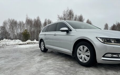 Volkswagen Passat B8 рестайлинг, 2015 год, 2 300 000 рублей, 14 фотография