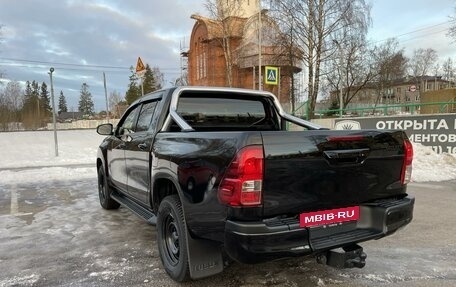 Toyota Hilux VIII, 2015 год, 3 300 000 рублей, 6 фотография