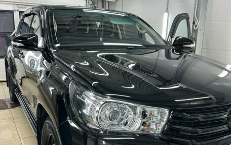 Toyota Hilux VIII, 2015 год, 3 300 000 рублей, 21 фотография