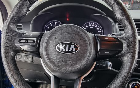 KIA Rio IV, 2017 год, 1 370 000 рублей, 12 фотография