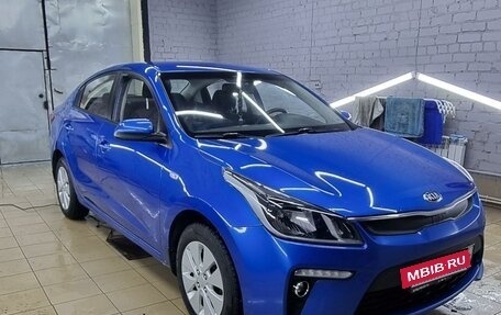 KIA Rio IV, 2017 год, 1 370 000 рублей, 8 фотография