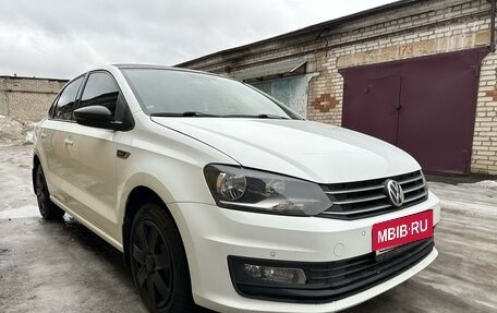 Volkswagen Polo VI (EU Market), 2015 год, 1 100 000 рублей, 3 фотография