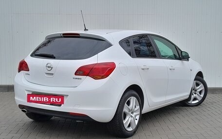 Opel Astra J, 2011 год, 999 000 рублей, 4 фотография